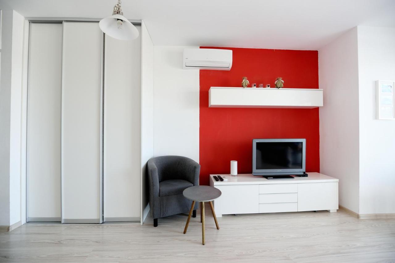 Apartman Centroom بييشتِني المظهر الخارجي الصورة
