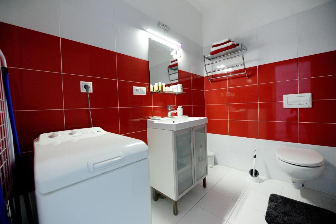 Apartman Centroom بييشتِني المظهر الخارجي الصورة
